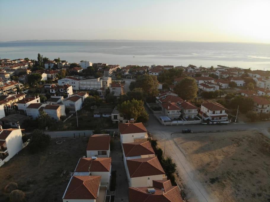 Orange Apartment Никити Экстерьер фото